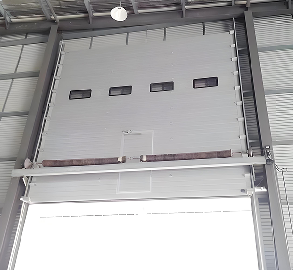 吴起工业滑升门